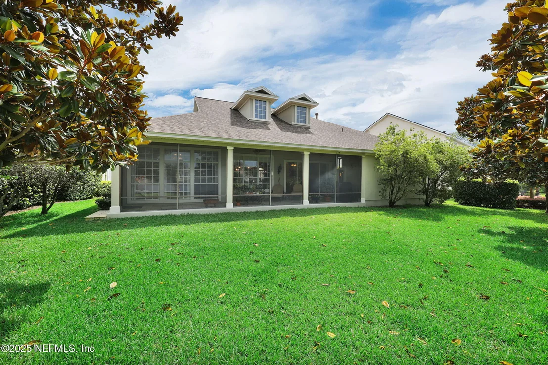 Photo of 159 LA MESA Drive
