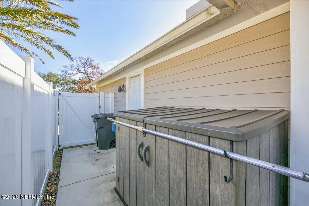Photo of 1218 WATERFALL Drive