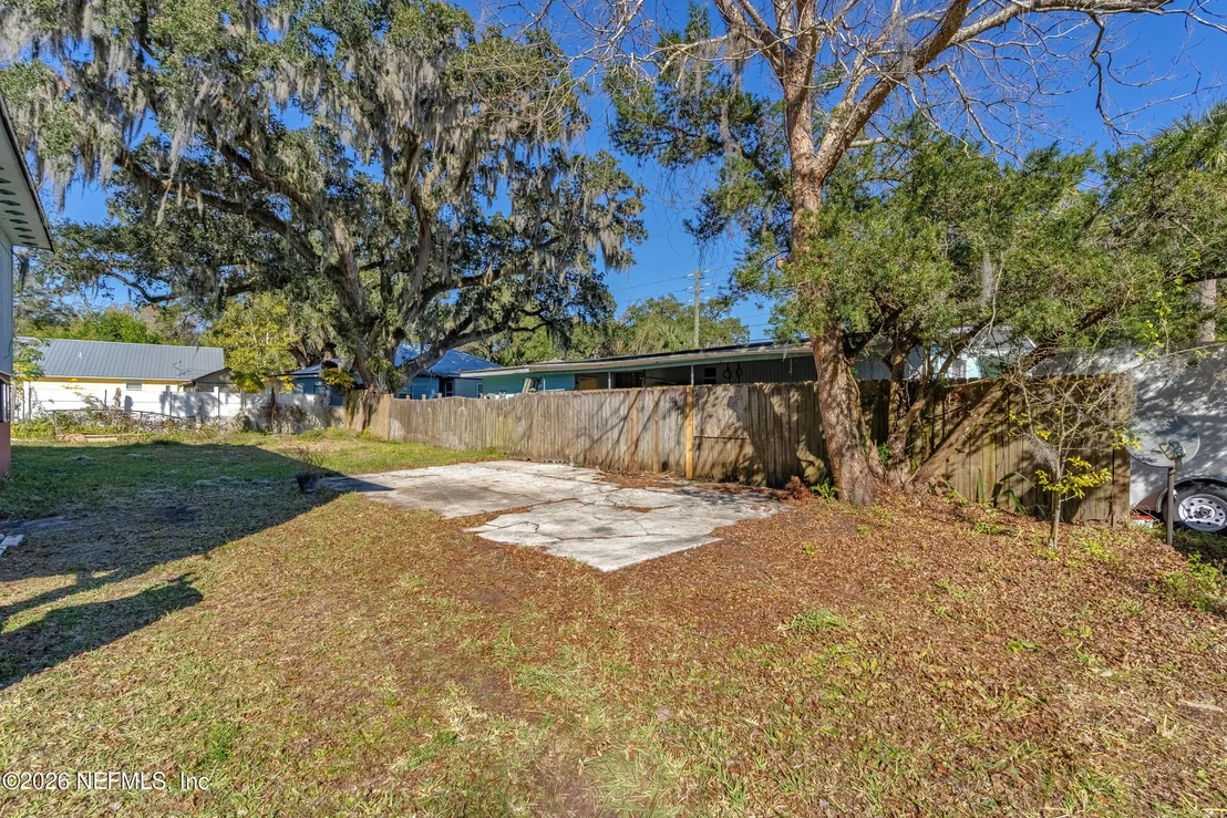 Photo of 234 RAVENSWOOD Drive