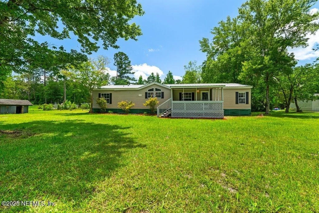 Photo of 54086 HELLER Road
