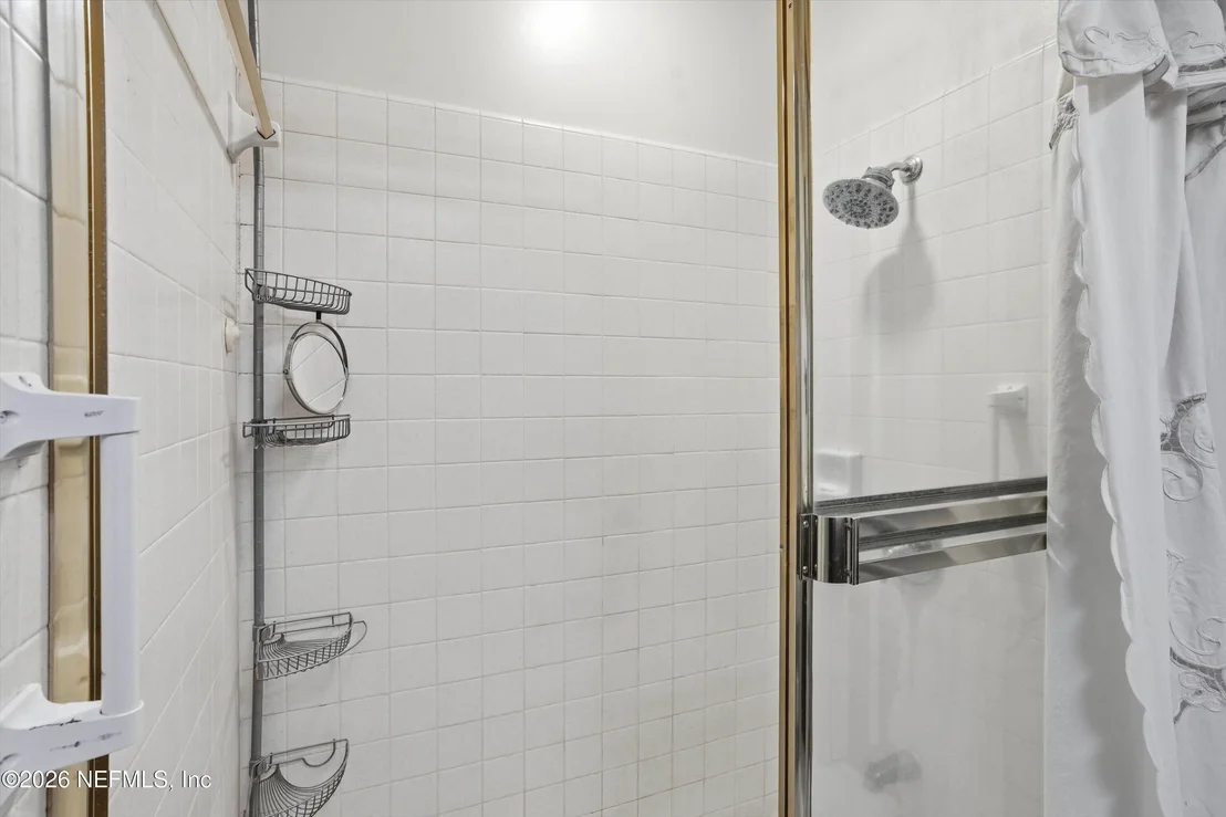 Photo of 1884 PARKCREST Drive