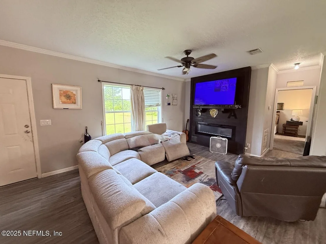 Photo of 85488 N HARTS Road