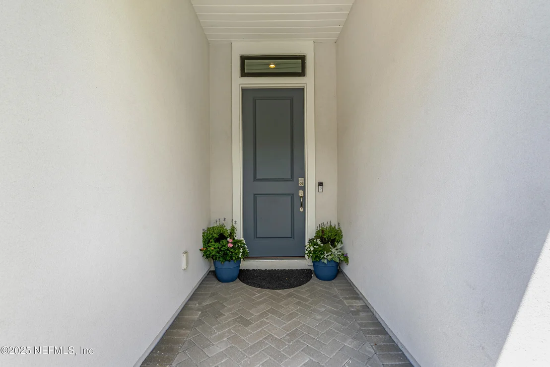 Photo of 9918 FILAMENT Boulevard