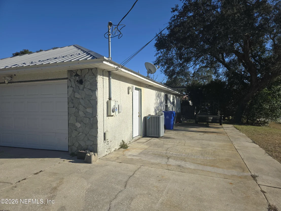 Photo of 102 ALICANTE Road
