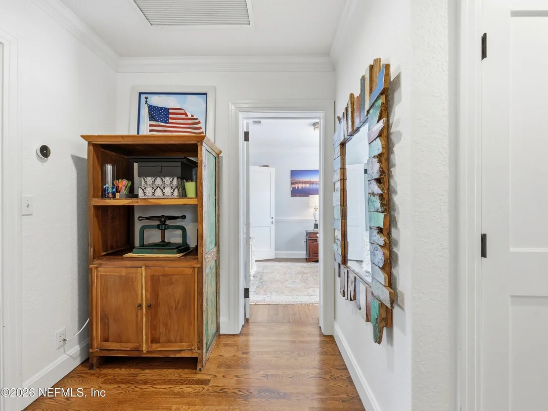 Photo of 2223 BAYVIEW Road