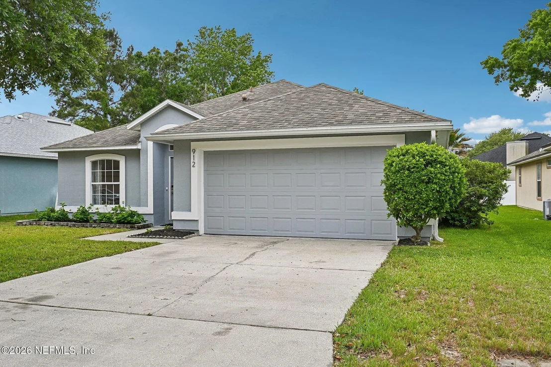 Photo of 912 BUTTERCUP Drive
