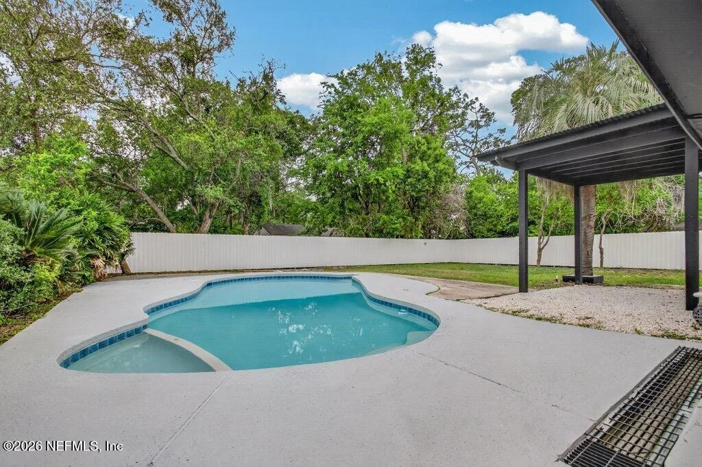Photo of 536 SAPELO Road