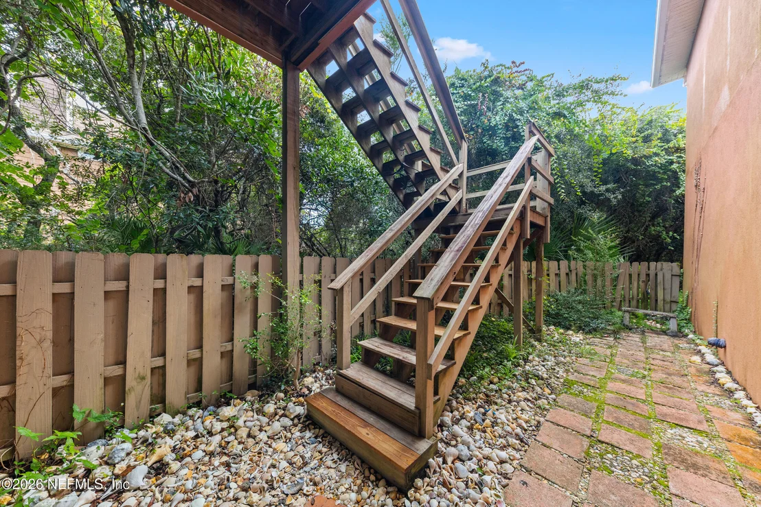 Photo of 124 BEACHSIDE Drive