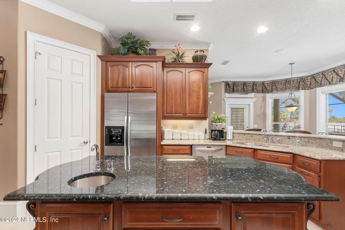 Photo of 1119 CEDAR BAY Road