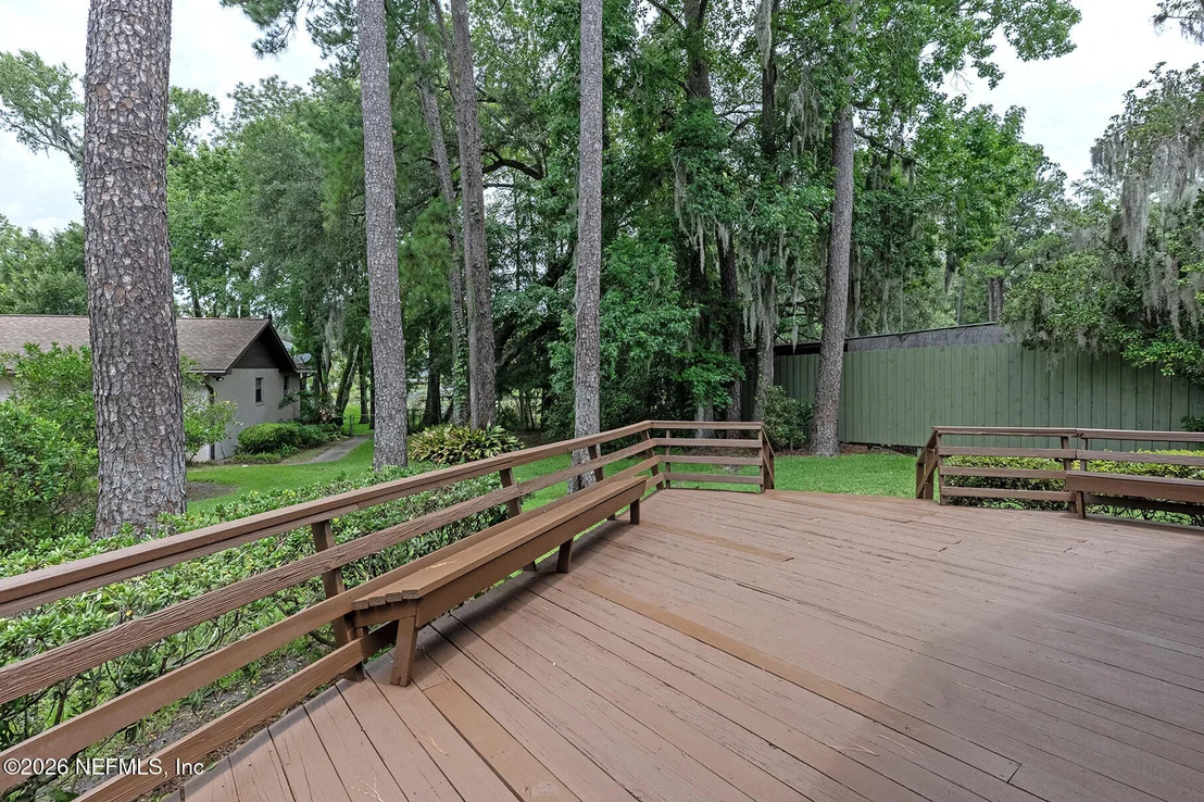 Photo of 1709 MEMORY Lane