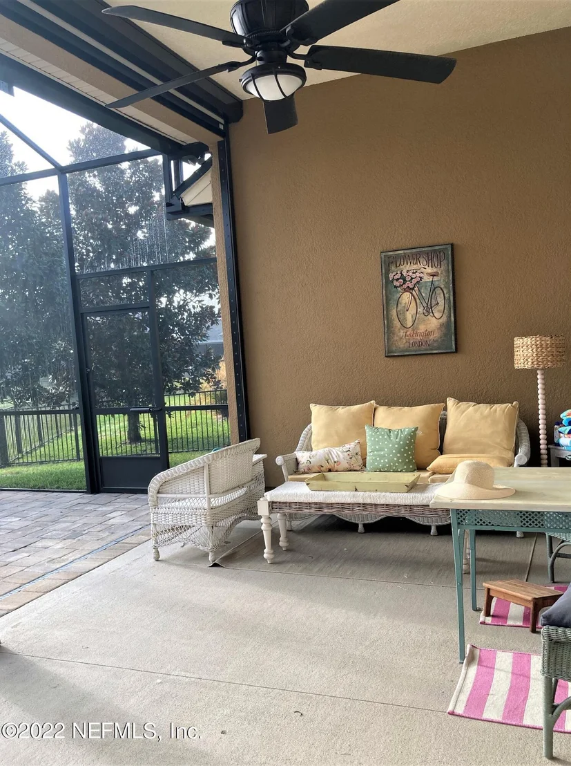 Photo of 212 S BELLAGIO Drive