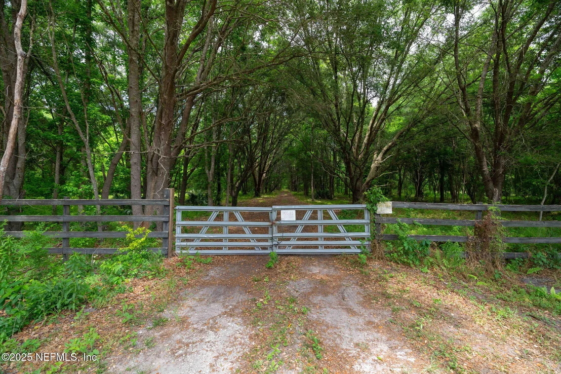 Photo of 8549 ACREE Road