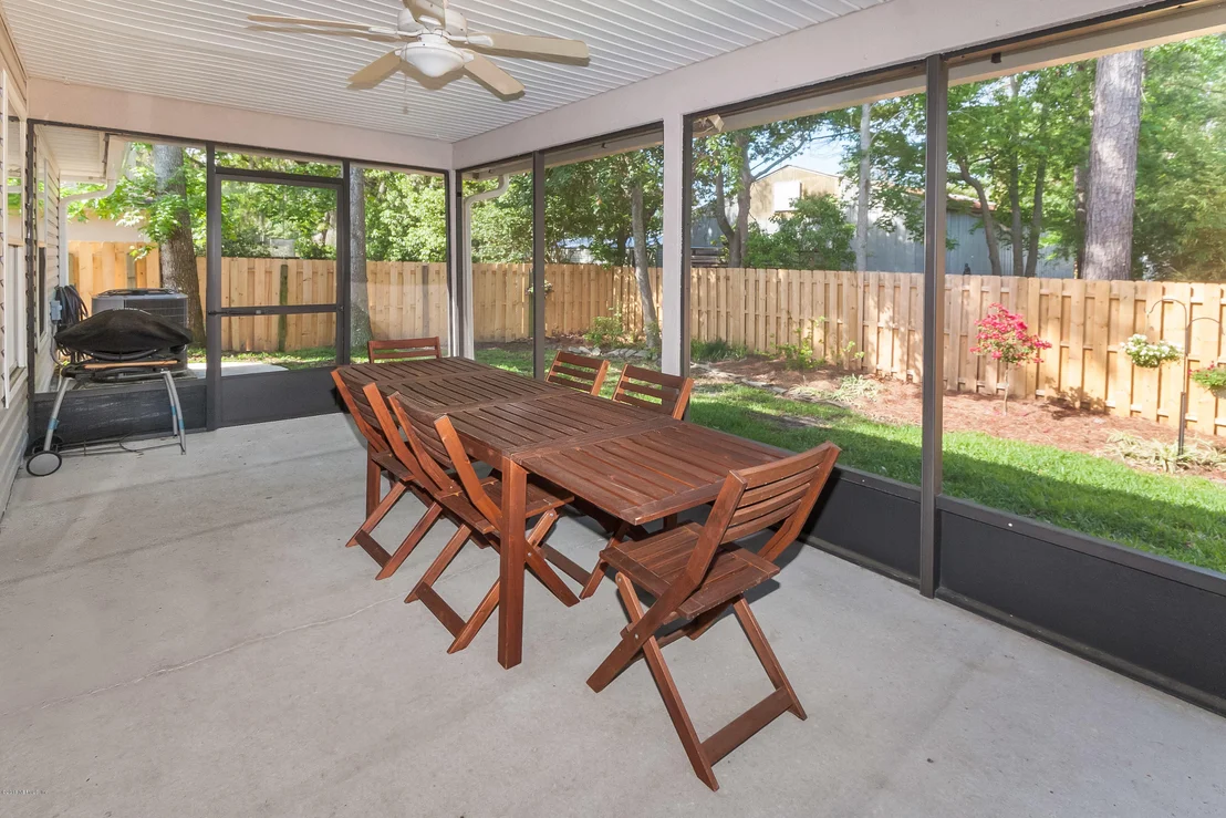 Photo of 1546 BAY HARBOR Drive
