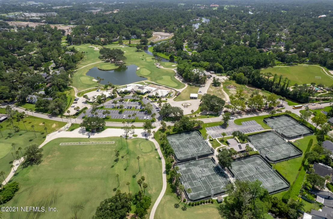 Photo of 104 PUTTER'S Way