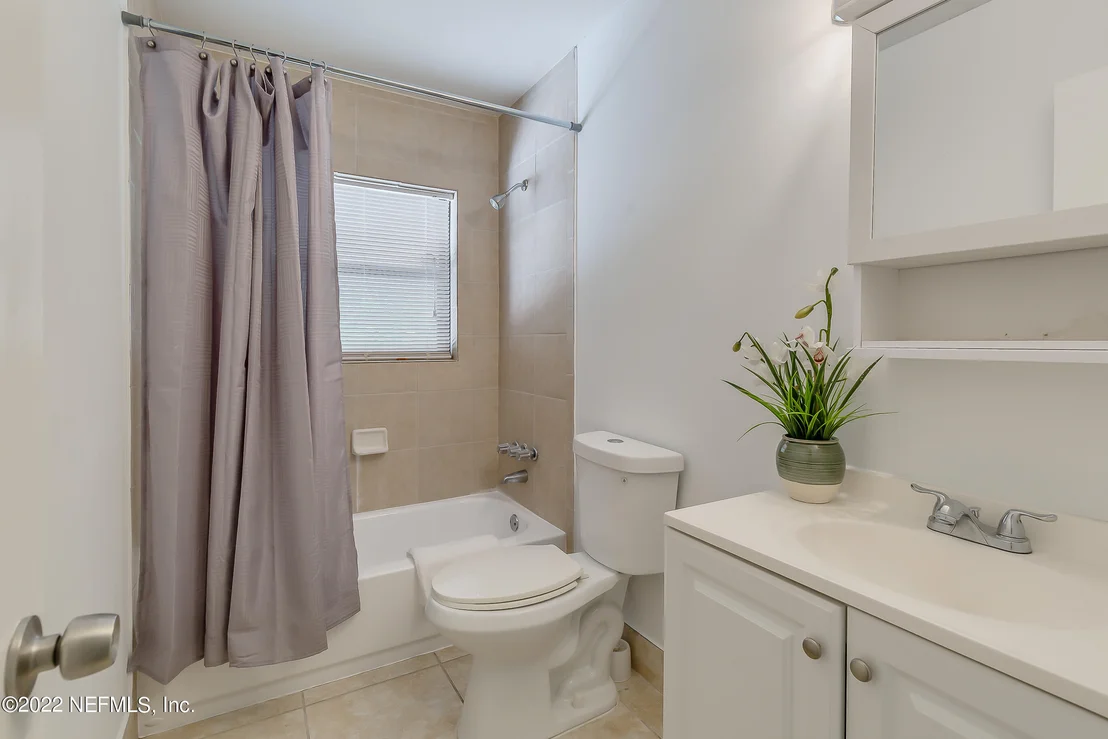 Photo of 7961 AUSTIN Road