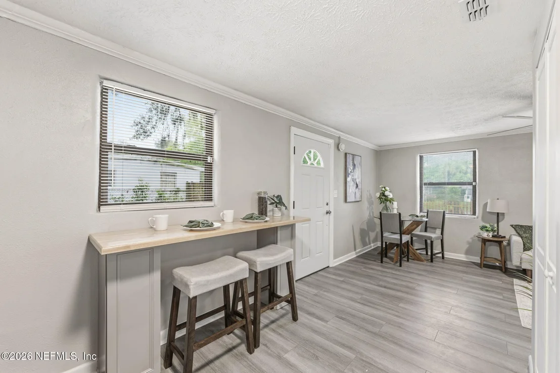 Photo of 10516 ITHACA Drive