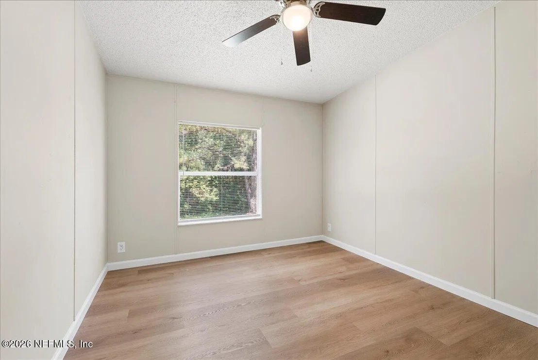 Photo of 167 PEPPERMINT Avenue