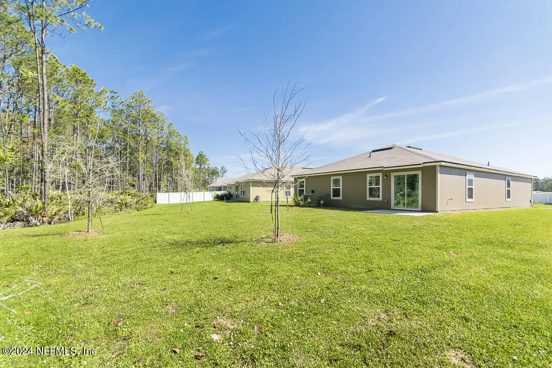 Photo of 390 FALCON RIDGE Road
