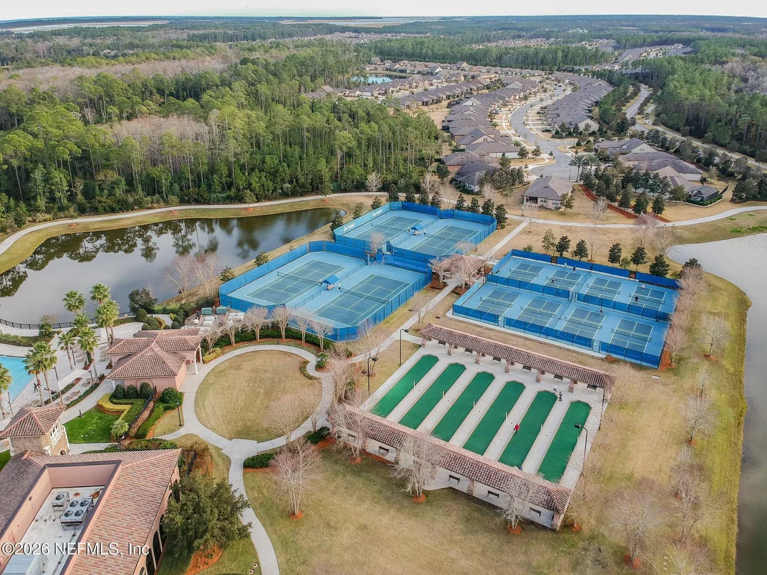Photo of 506 RIVER RUN Boulevard