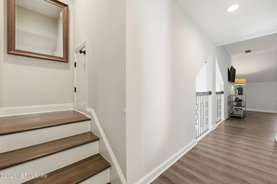 Photo of 216 CLATTER BRIDGE Road