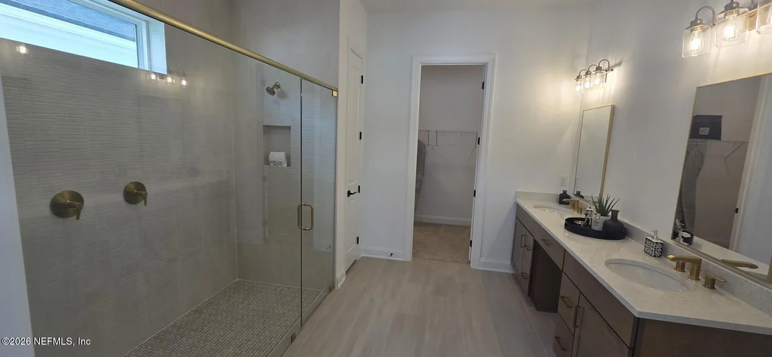 Photo of 279 PINE LEAF Drive