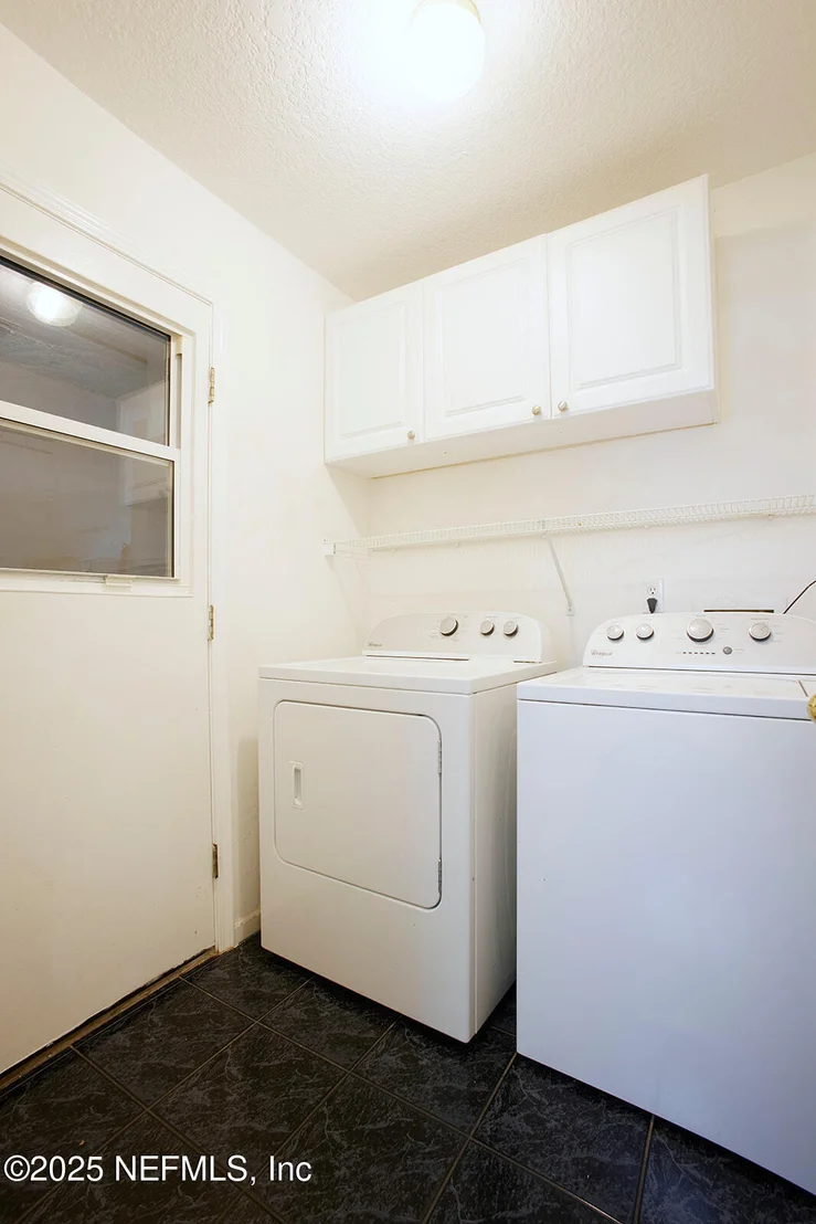 Photo of 1524 LINKSIDE Drive