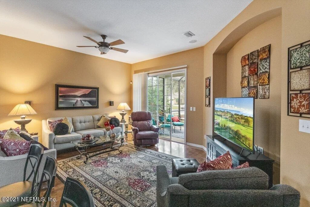 Photo of 581 LONGMILL Lane