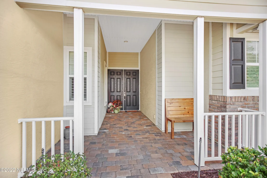 Photo of 1616 SUGAR LOAF Lane