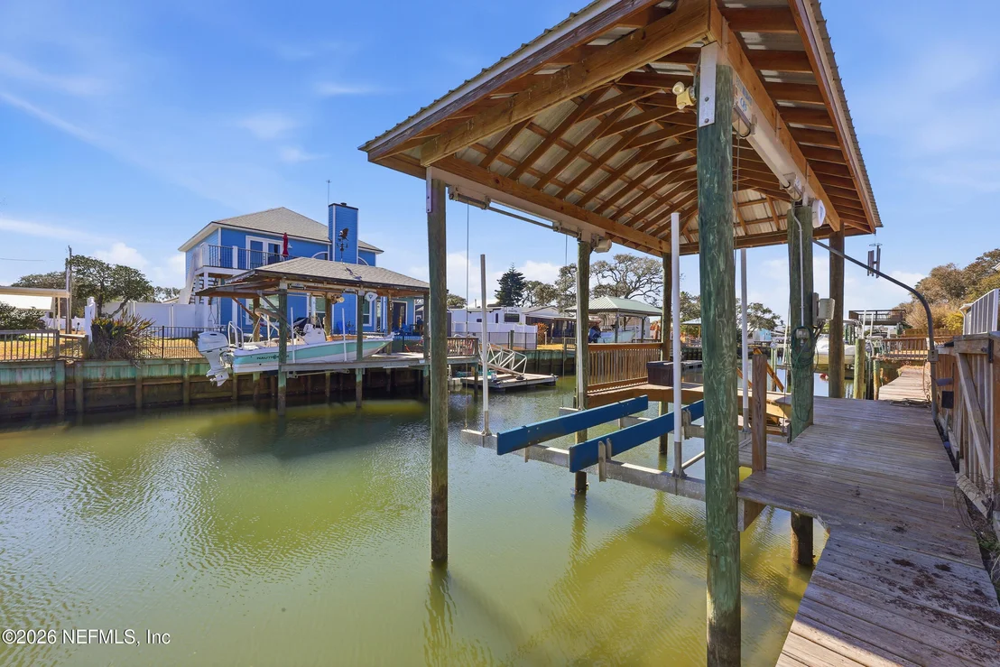 Photo of 225 PIZARRO Road