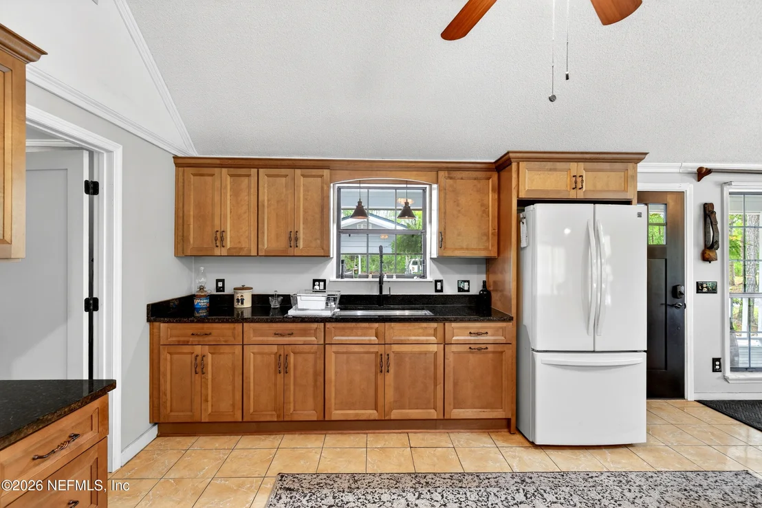 Photo of 4323 BIRCH Street
