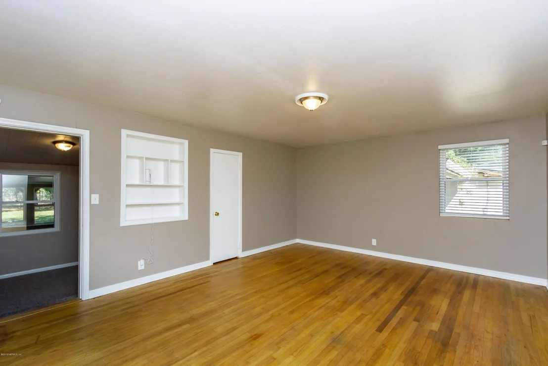 Photo of 7234 PINEVILLE Drive