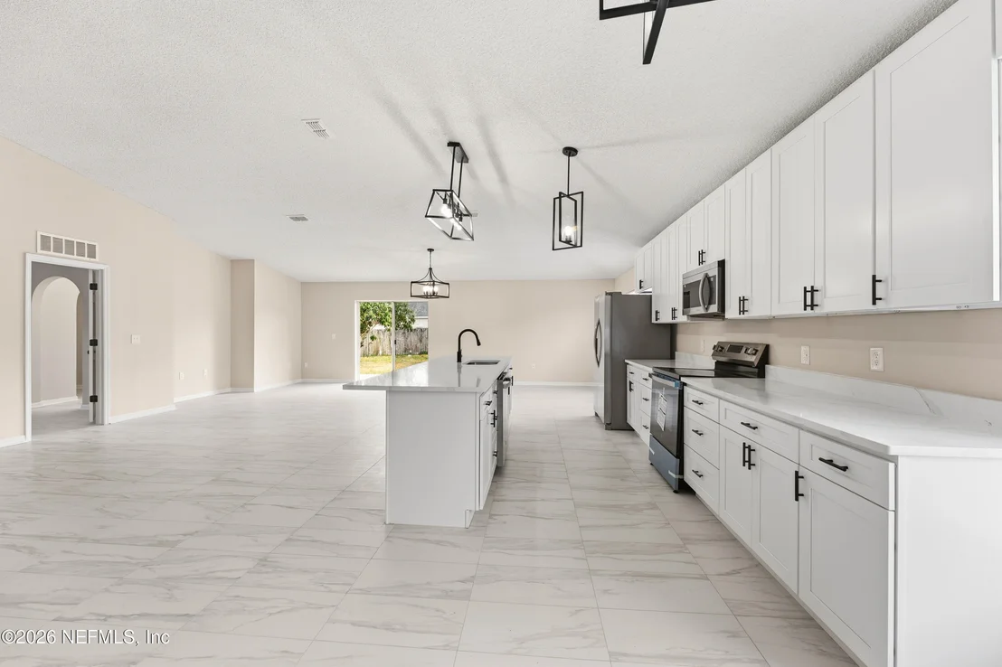 Photo of 3005 SUNSET RIDGE Drive