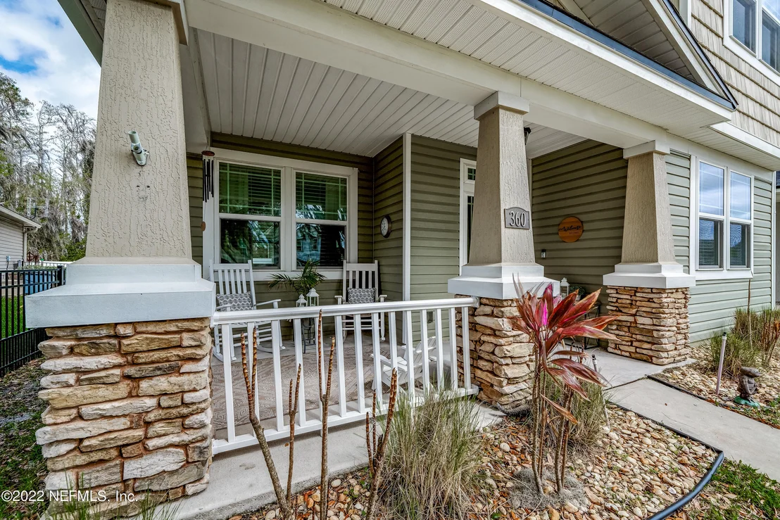 Photo of 360 VINEYARD Lane