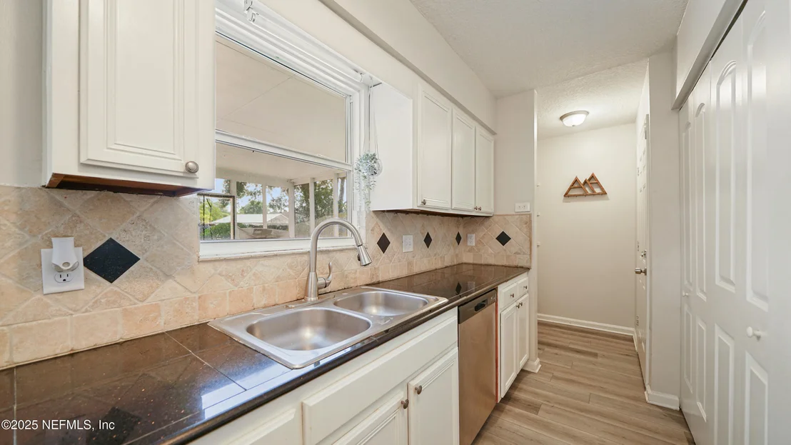 Photo of 3839 BRAMBLE Road