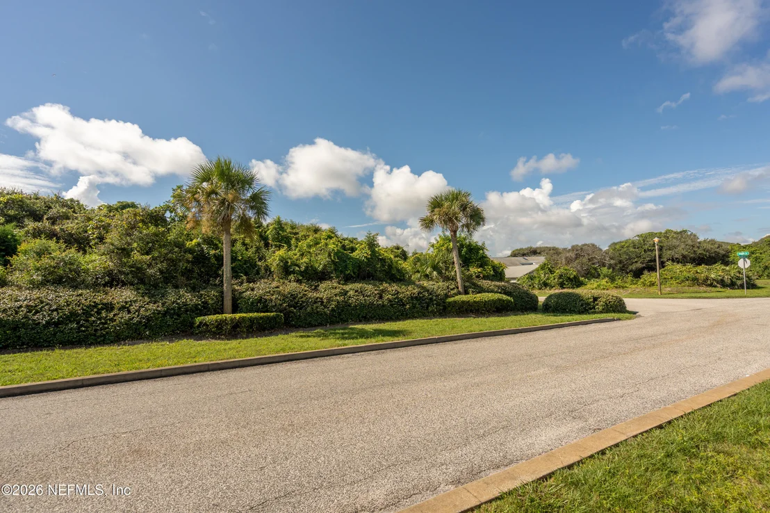 Photo of 150 SEAGATE Lane S