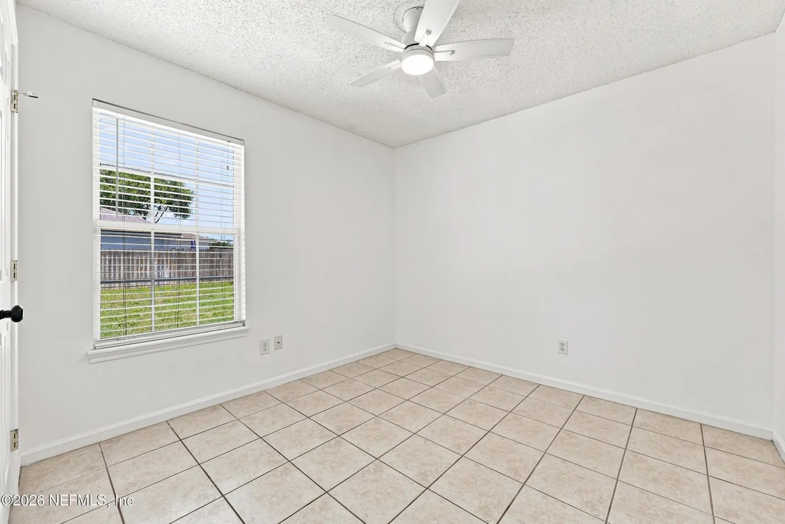 Photo of 12079 SUNCHASE Drive