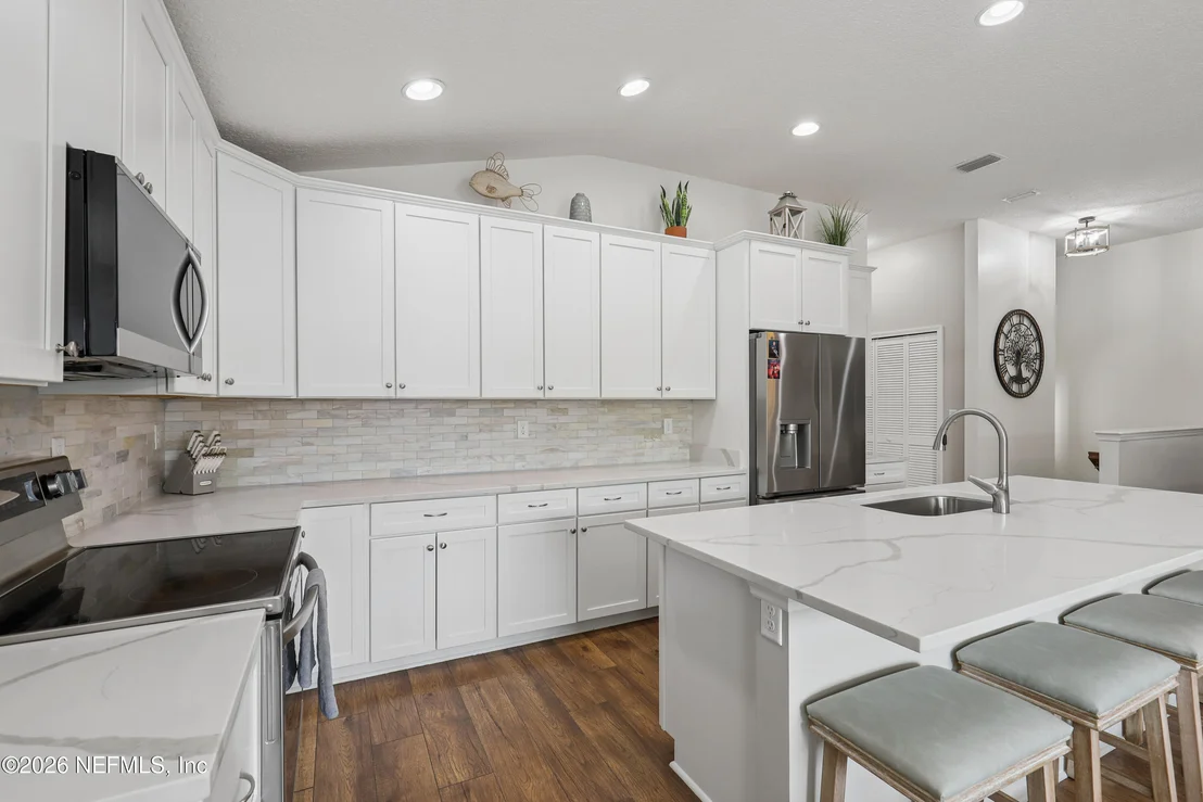 Photo of 4110 SCENIC Drive