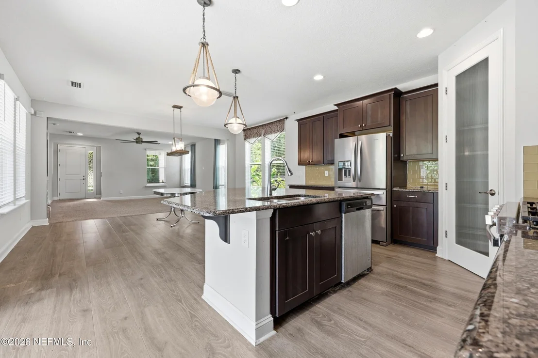 Photo of 13 VERDURE Street