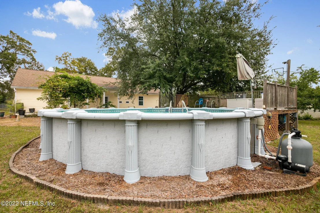 Photo of 1713 BLUE JAY Drive