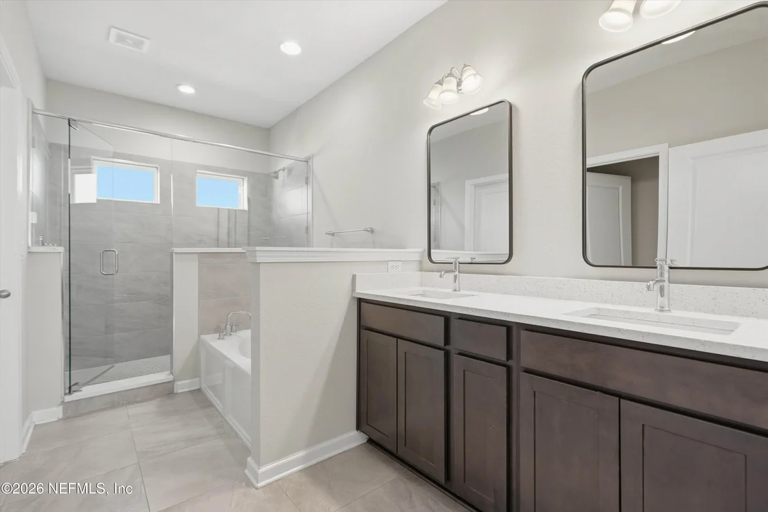Photo of 126 SAINT BARTS Avenue
