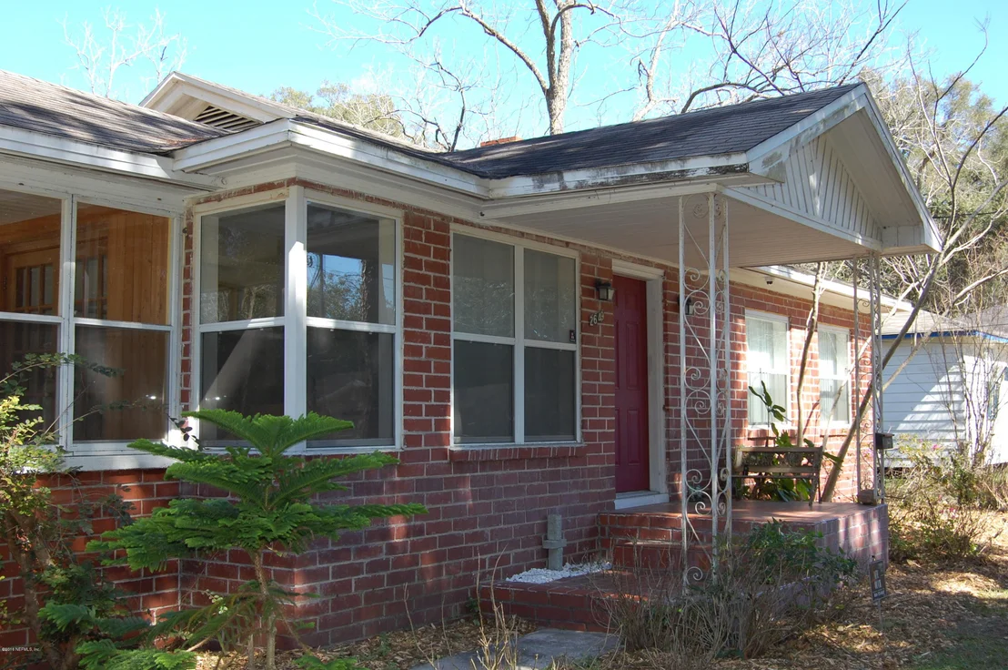 Photo of 2649 COMMUNITY Road