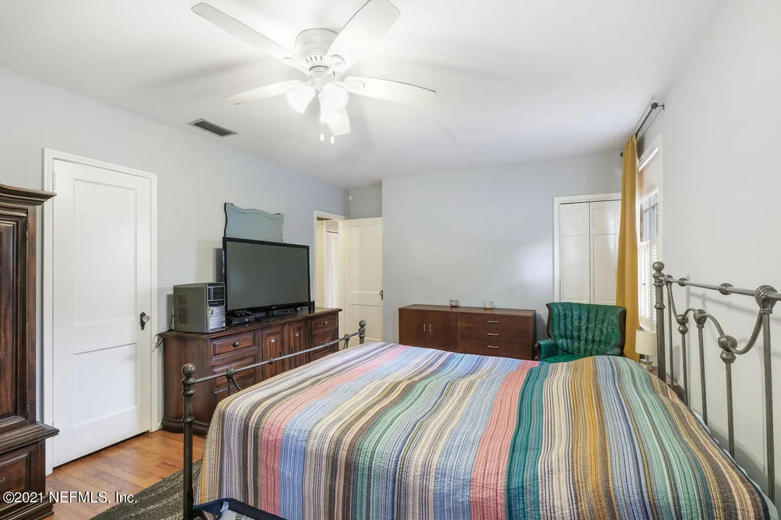 Photo of 1071 WILLIS Drive