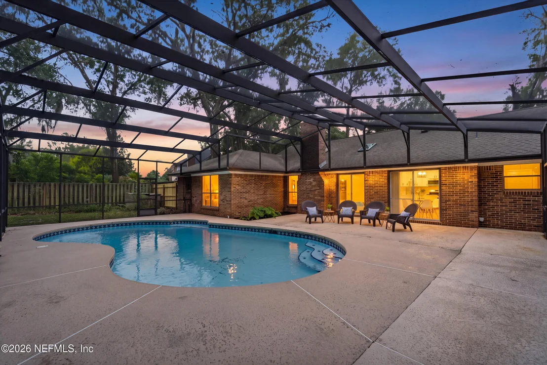 Photo of 4375 MAYWOOD Drive