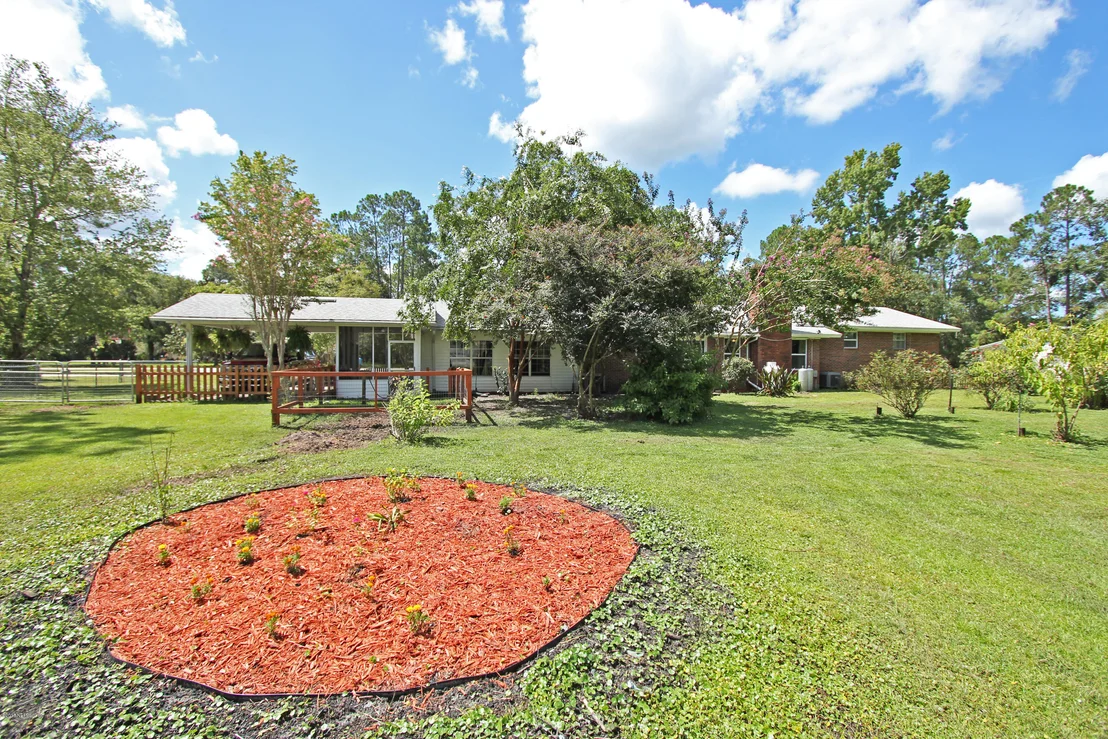 Photo of 4611 MAPLE Street