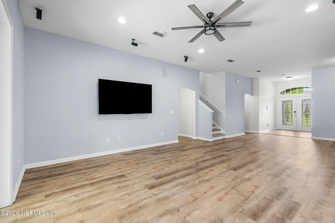 Photo of 121 TERRACINA Drive