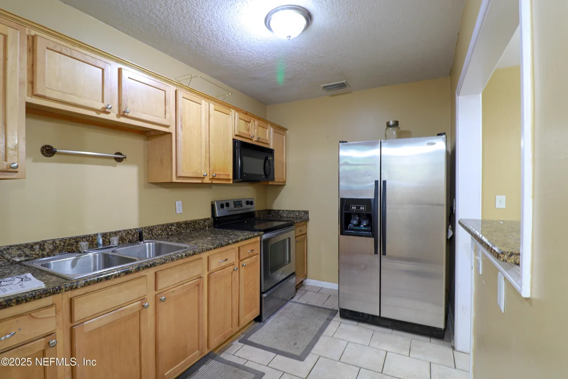 Photo of 3390 SHERIDAN Road