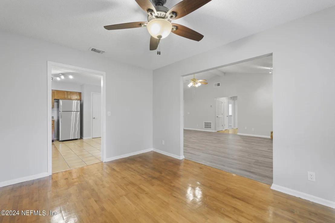 Photo of 10579 CASTLEBROOK Drive
