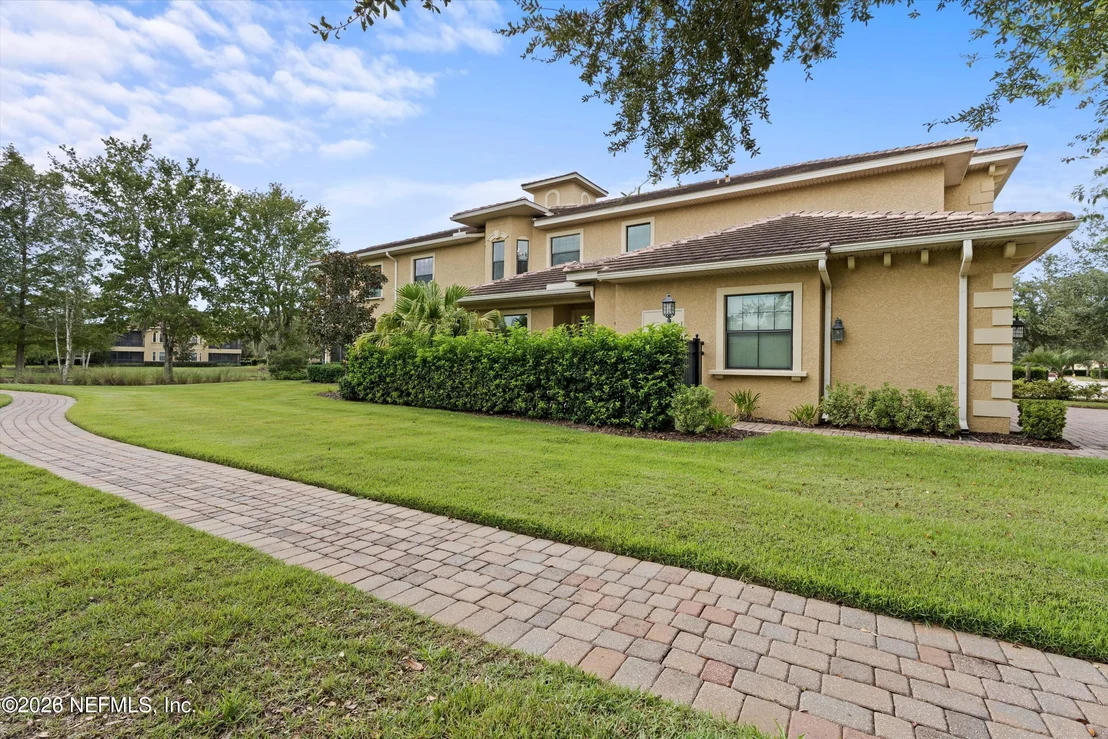 Photo of Unit 201 at 175 LATERRA LINKS Circle
