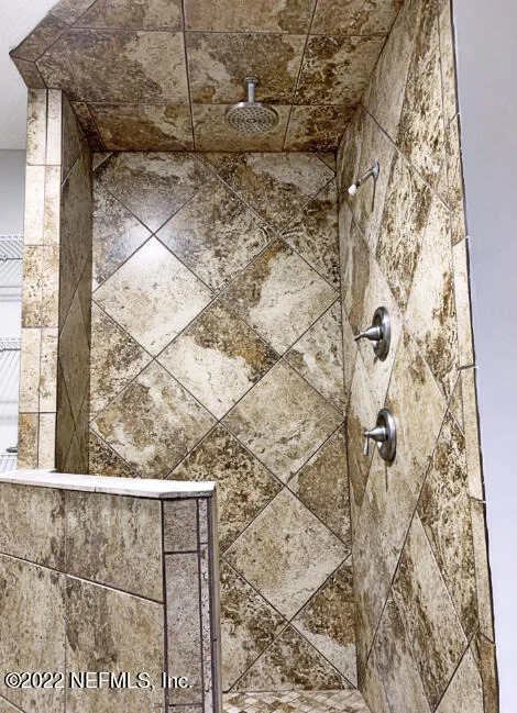 Photo of 378 WHISPER RIDGE DRIVE Drive