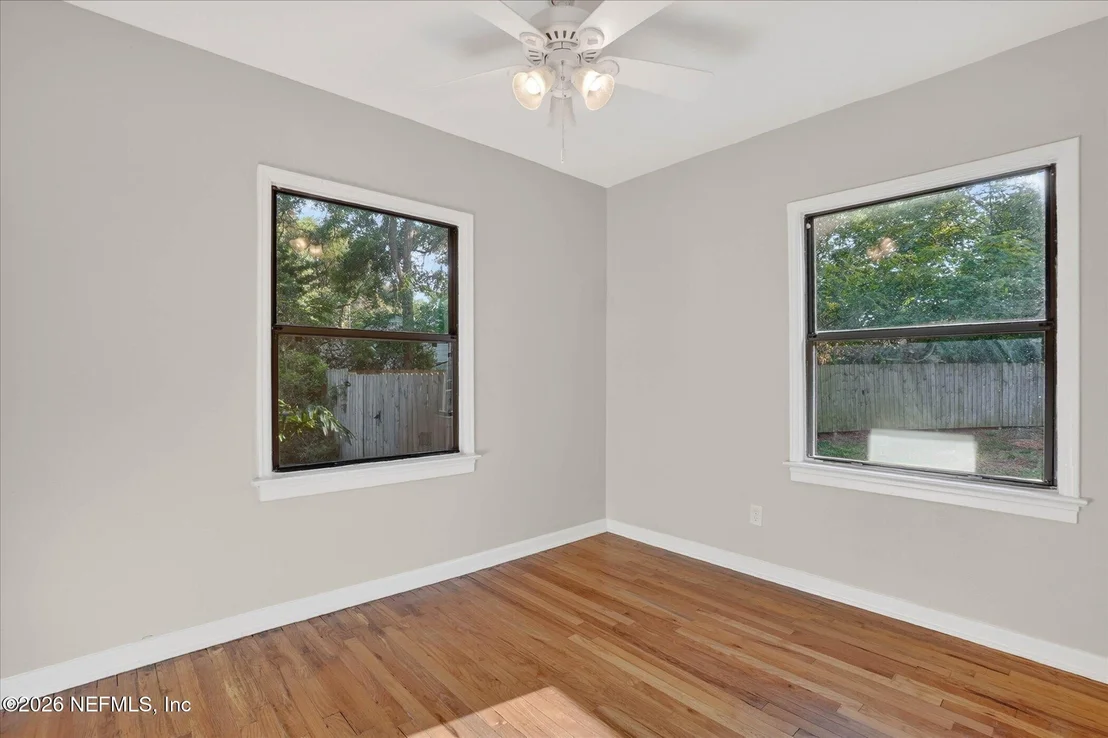 Photo of 2618 BAYVIEW Road